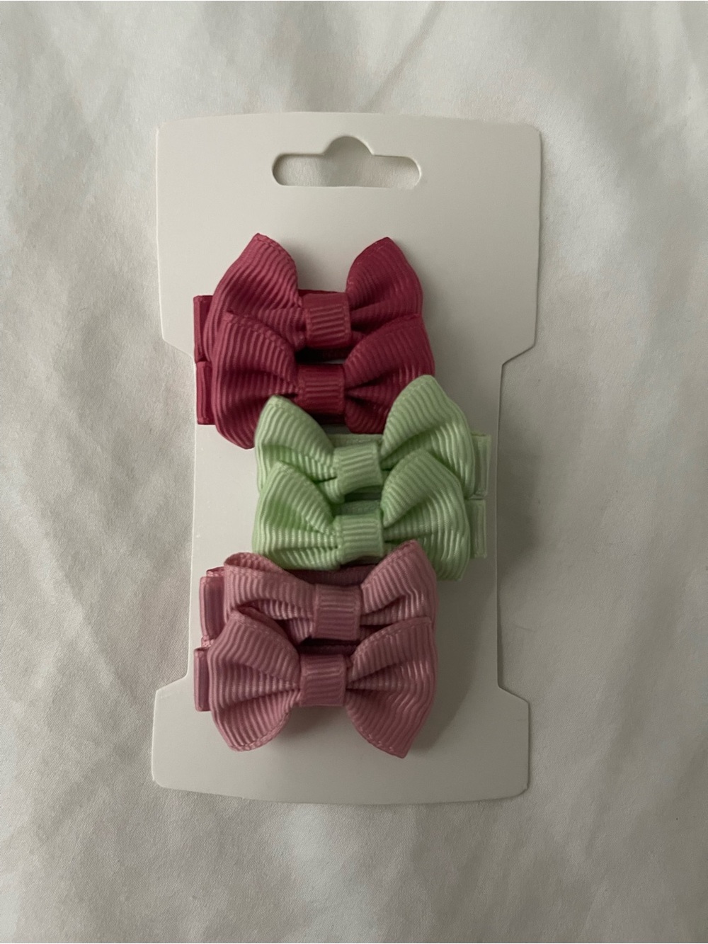 Kids Bow Hair Clips Set - 6 clips
